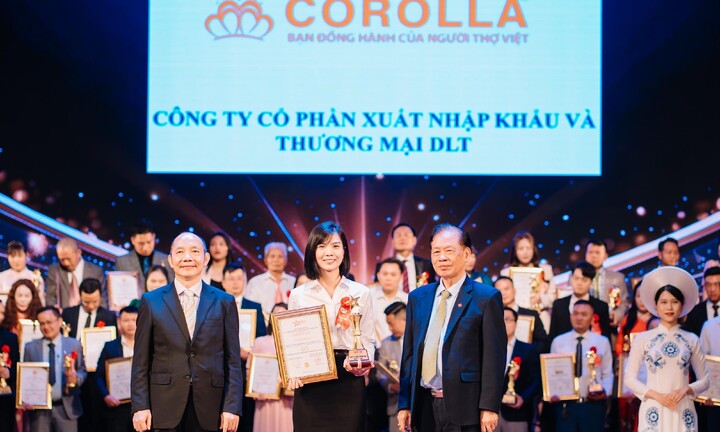 COROLLA đạt Top 10 thương hiệu bền vững quốc gia 2024