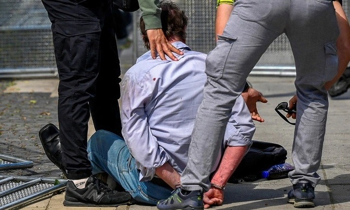 Vụ ám sát Thủ tướng Slovakia: Hé lộ động cơ của nghi phạm