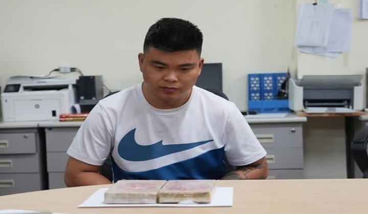 Bắt đối tượng vận chuyển 2 bánh heroin