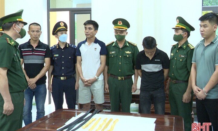 Vụ vận chuyển trái phép 4kg, trị giá 7,2 tỷ đồng: Các đối tượng khai gì?