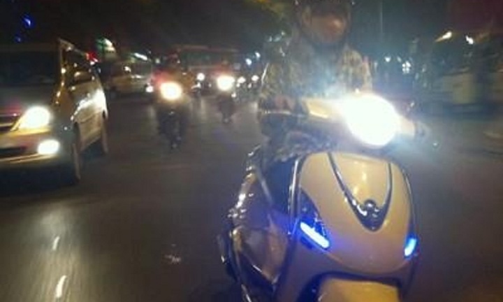 Bật đèn xe lúc mấy giờ để không bị CSGT thổi phạt?