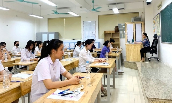 Tuyển sinh lớp 10 ở Hà Nội: Những vật dụng nào bị cấm mang vào phòng thi?