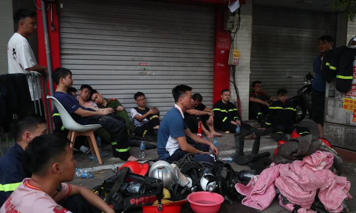 Vụ cháy ở Trung Kính, 14 người chết: Người dân tri hô dập lửa nhưng bất thành
