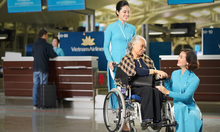 Vietnam Airlines khởi động chiến dịch “Vạn dặm nâng niu”