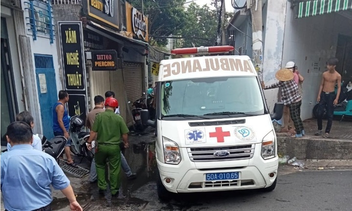 Cháy nhà trong hẻm ở quận Bình Thạnh, 1 người thiệt mạng