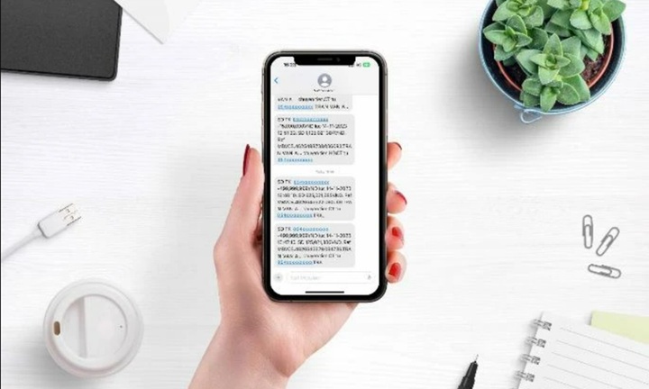 Giật mình mức phí cao chót vót dịch vụ SMS Banking