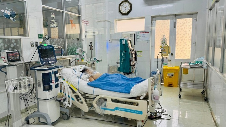 Vụ ngộ độc bánh mì ở Đồng Nai: Bệnh nhi 13 tuổi tử vong