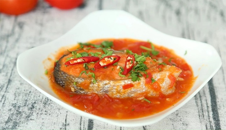 Cách làm món cá ngừ sốt cà chua thơm ngon đậm đà