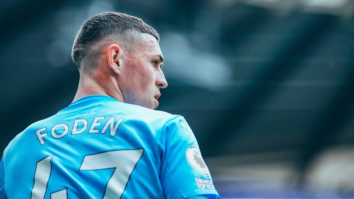 Phil Foden trở thành cầu thủ người Anh nhận lương cao nhất lịch sử