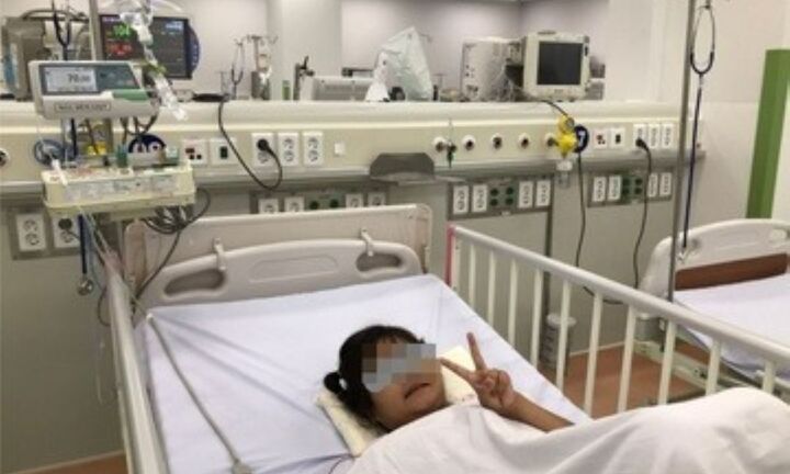 Bị rắn cắn, bé gái ở Kiên Giang được  đưa đến nhà thầy lang hút độc