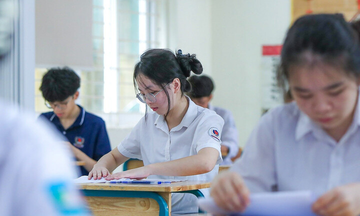 Điều động hơn 2.000 cán bộ chấm thi lớp 10 tại Hà Nội