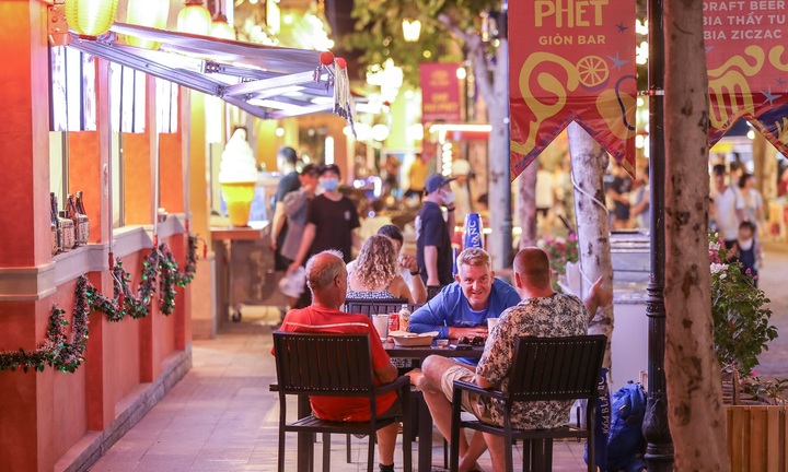 Háo hức chờ ngày “check-in” chợ đêm giải trí bên biển đầu tiên của miền Bắc 