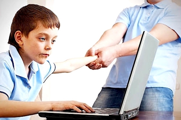 Tin thời sự nóng mới nhất ngày 14/6: Cảnh báo tình trạng trẻ nghiện game online