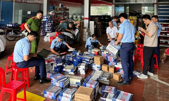 Cao Bằng: Xử phạt doanh nghiệp buôn bán hàng hóa giả mạo nhãn hiệu