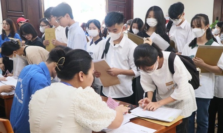 Thí sinh trượt tốt nghiệp năm 2024 sẽ thi lại như thế nào?