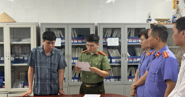Một trưởng khoa Bệnh viện Tâm thần Trung ương I bị bắt về tội Nhận hối lộ