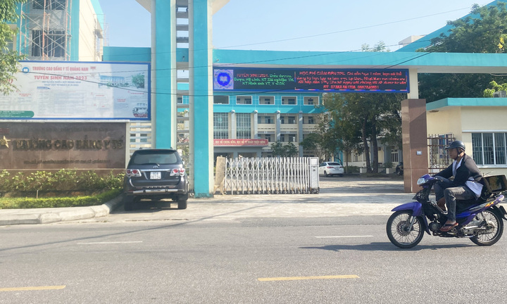 Hiệu trưởng trường CĐ Y tế Quảng Nam bị khởi tố, chưa ai ký cấp bằng tốt nghiệp