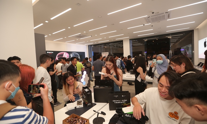 Nhận quyền mở bán từ Apple, FPT lập tức tung ưu đãi tại TikTok Shop