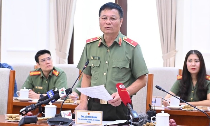 Kỳ thi tốt nghiệp THPT 2024: Vật dụng của thí sinh cách phòng tối thiểu nhất 25m