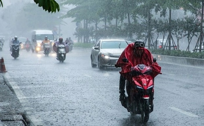 Miền Bắc sắp đón mưa to giải nhiệt sau chuỗi ngày nắng nóng gay gắt