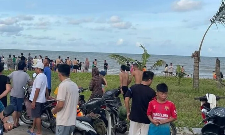 Vụ 3 thiếu niên tử vong khi tắm biển: Đã tìm được 2 nạn nhân cuối