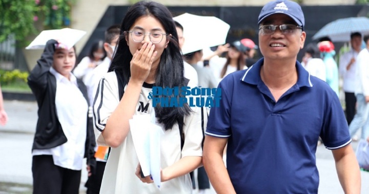 Kỳ thi tốt nghiệp THPT năm 2024: Choáng vì con số thí sinh bỏ cuộc ngay ngày đầu tiên