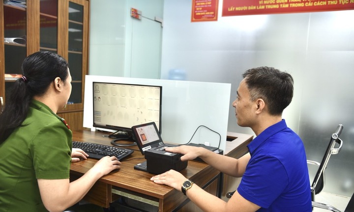 Bộ Công an sẵn sàng cấp thẻ Căn cước mới từ 1/7