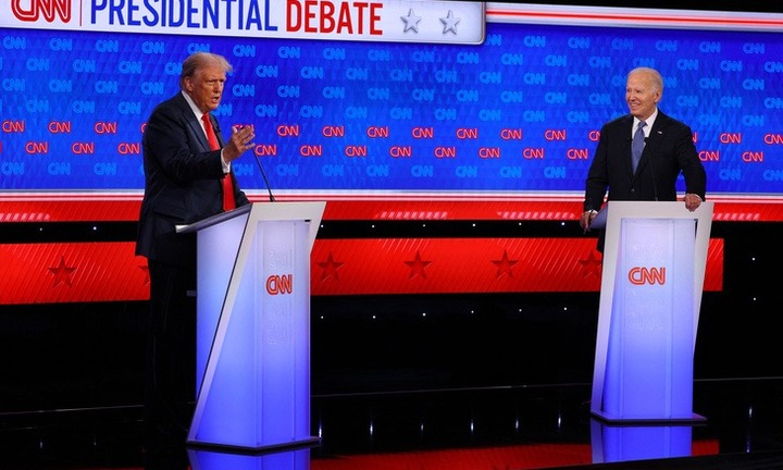 Ông Biden và Trump không bắt tay, liên tục chỉ trích nhau tại phiên tranh luận đầu tiên