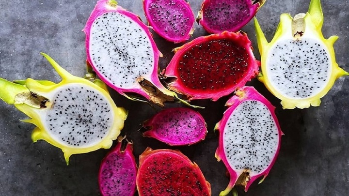 Ăn thanh long ruột đỏ hay ruột trắng sẽ dinh dưỡng hơn?