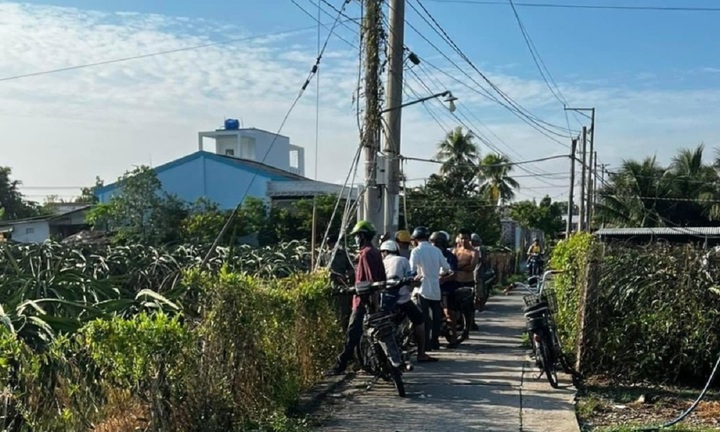 Điều tra nguyên nhân người phụ nữ tử vong với nhiều vết đâm ở Long An