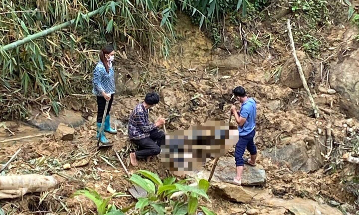 Phát hiện thi thể người đàn ông bị đất đá vùi lấp tại xã Trung Chải