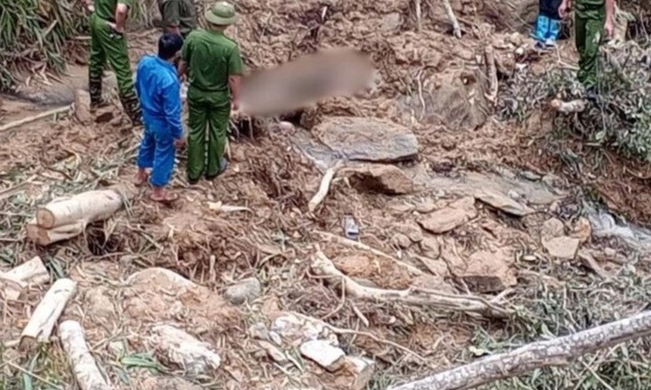 Lào Cai: Tìm thấy thi thể người đàn ông bị vùi lấp sau nhiều ngày mất tích