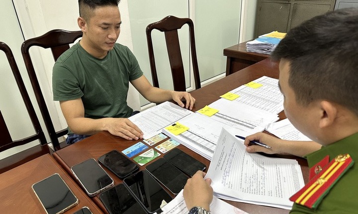 Triệt phá đường dây cá độ bóng đá gần 100 tỷ đồng