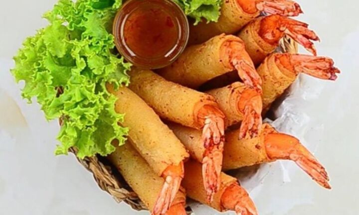 Cách làm tôm cuốn bánh đa nem đổi khẩu vị cho cả gia đình