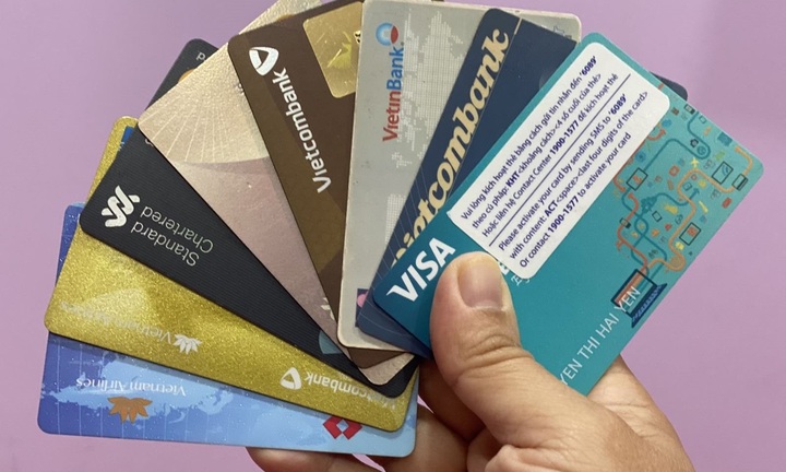 Có bắt buộc đổi thẻ ATM gắn chip?