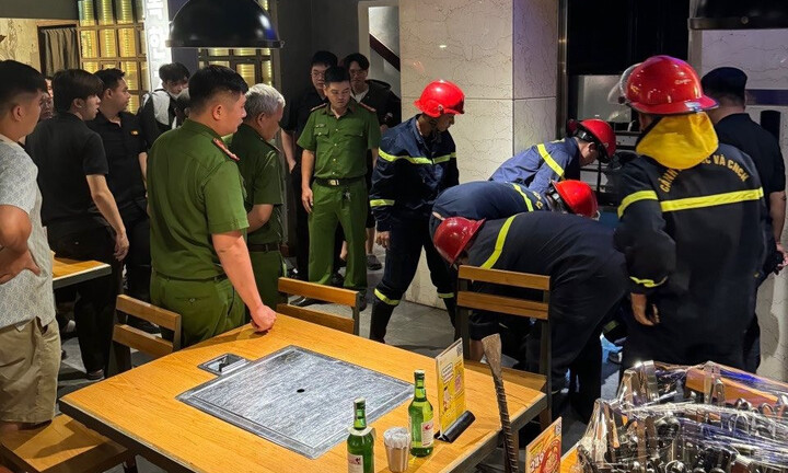 Giải cứu thành công 9 người kẹt trong thang máy ở TP.HCM