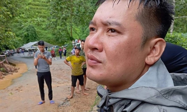 Vụ sạt lở ở Hà Giang: Người đàn ông kể phút cứu bé gái trước khi đất đá ào ào trút xuống
