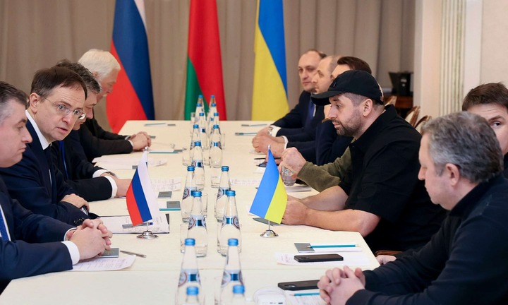 Moscow tuyên bố gì về kịch bản tham dự hội nghị hòa bình của Ukraine?