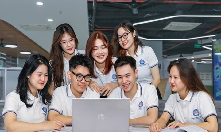 Điểm chuẩn trường Đại học Thương mại 5 năm gần nhất