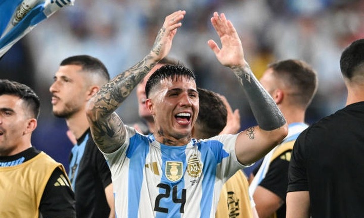Liên đoàn Bóng đá Pháp khởi kiện các cầu thủ Argentina lên FIFA