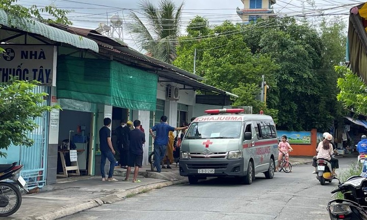 Vụ phát hiện thi thể bốc mùi trong phòng trọ ở TP.HCM: Hiện trường có gì?