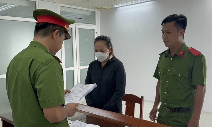Bộ Công an đề xuất đeo vòng điện tử quản lý người bị cấm đi khỏi nơi cư trú