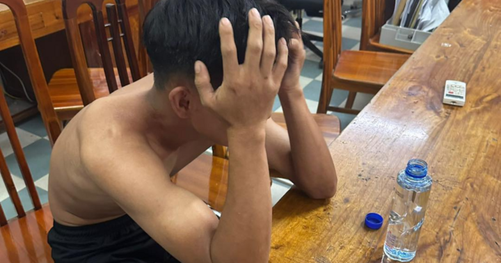 Kịp thời ngăn chặn, cứu thành công nam thanh niên ôm con định nhảy tự tử