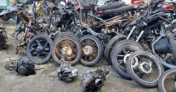 Đang loay tìm chỗ tiêu thụ của gian, 2 siêu trộm