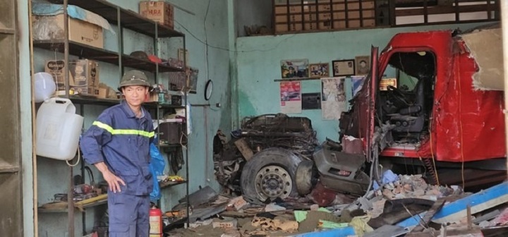 Vụ container lao vào nhà, 3 người chết: Nam sinh vừa thi tốt nghiệp THPT