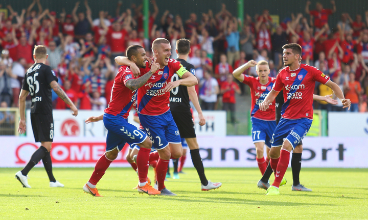 Nhận định soi kèo trận Rakow Czestochowa vs Cracovia VĐQG Ba Lan, 00h ngày 30/7: Đầy kịch tính