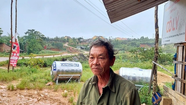 Người dân tại tâm chấn động đất ở Kon Tum: 