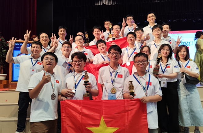 Đội tuyển Việt Nam thắng lớn tại cuộc thi Olympic Toán học trẻ quốc tế InIMC