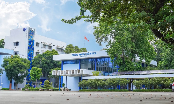 Dự báo điểm chuẩn Trường ĐH Bách khoa TP.HCM 2024