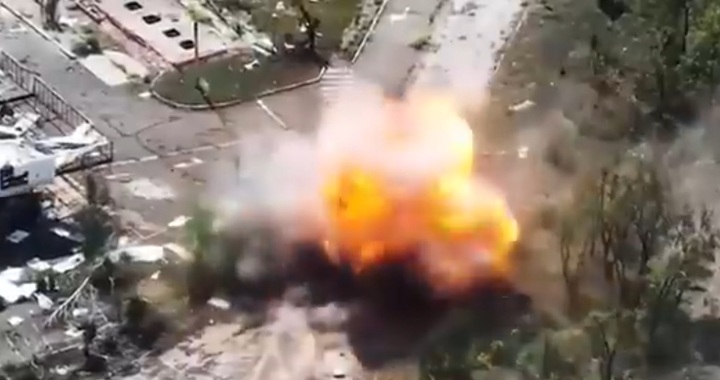 Chiến sự Nga-Ukraine: Ukraine tuyên bố phá hủy đoàn xe quân sự Nga, chặn đà tấn công tại Donetsk